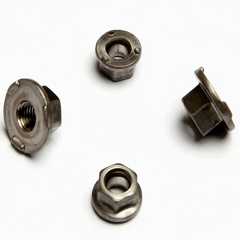 6 fremspringende sekskantsvejsningsmøtrik med flange