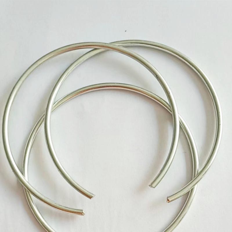 Ringe med runde wirelåsringe