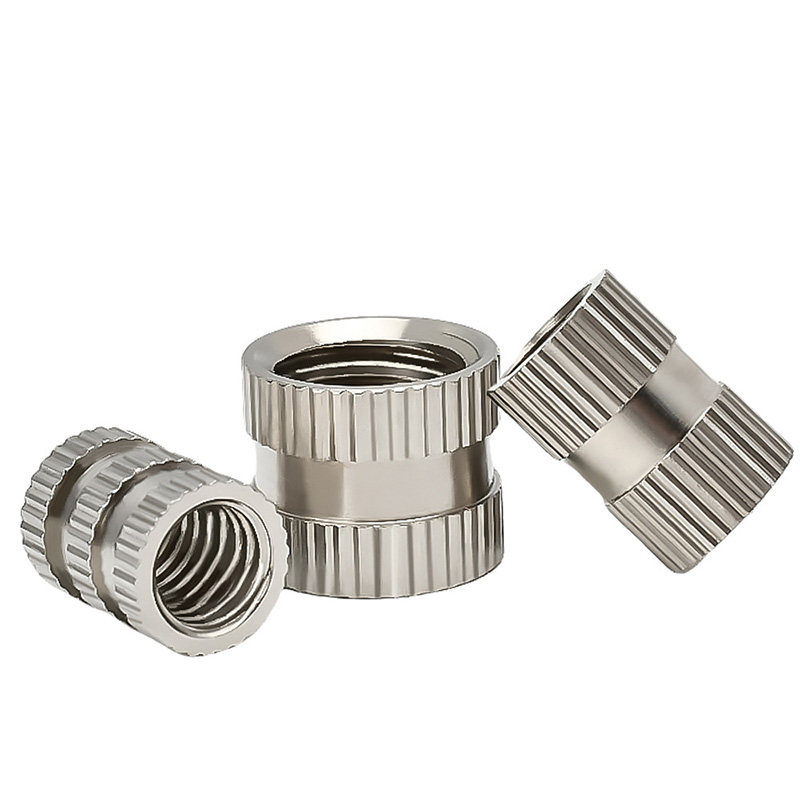 Indbygget indsatsmøtrik