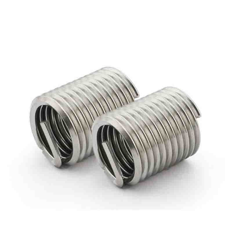 Tråd spiralformet skruehylsterkappe