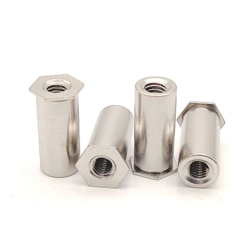 Zinkblåt sekskantet nittemøtrik med gennemgående hul